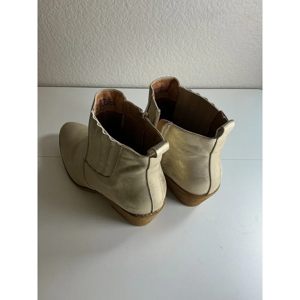 Boutique by Corkys Gold Metallic Ankle Boots Potion 10 Pointed Toe Block Heel